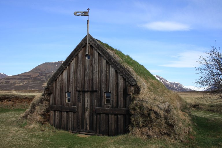 Grafarkirkja-14.-mai-2009-004