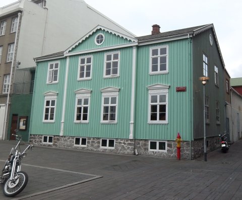 Thorvaldsensstræti 2