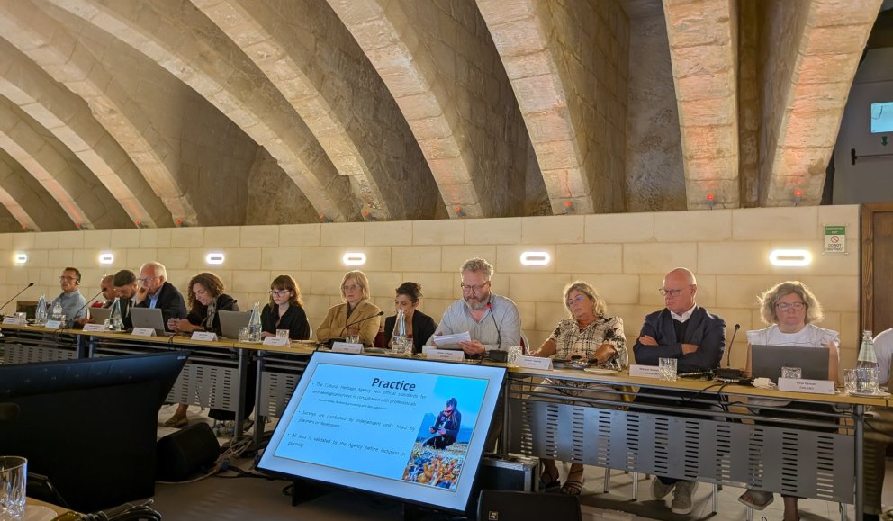 Rúnar Leifsson forstöðumaður Minjastofnunar Íslands flytur erindi á fundi EHHF í Valletta á Möltu.