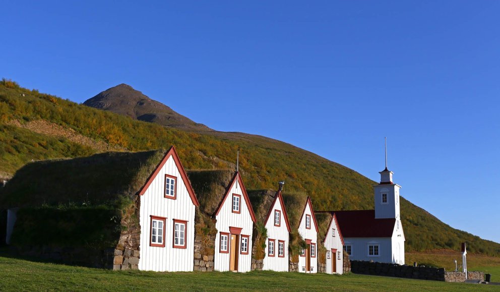 Laufásbærinn og kirkjan árið 2015. Mynd: Minjasafnið á Akureyri.